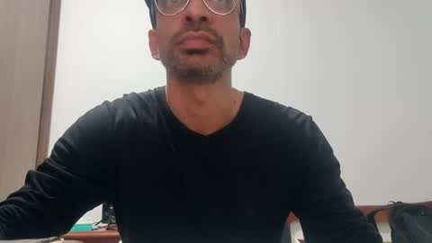 don__chi online show from December 11, 3:24 am