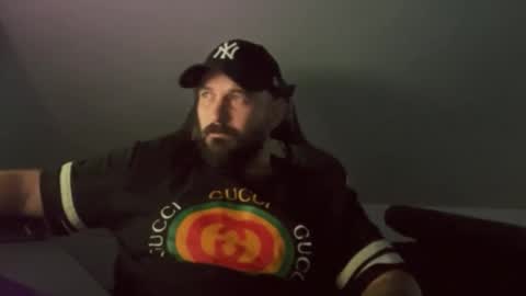 Snapshot of donchriiis chatting on October 30, 6:26 am donchriiis online show from October 30, 6:26 am