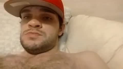 Snapshot of donglish718856 chatting on January 9, 9:01 am donglish718856 online show from January 9, 9:01 am