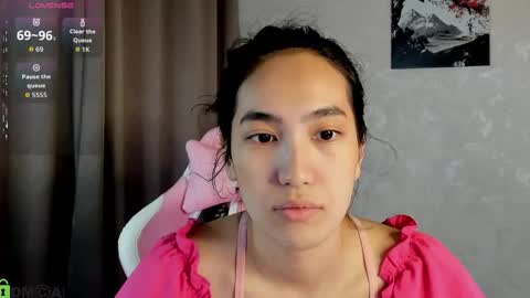 Aura online show from December 3, 3:47 am