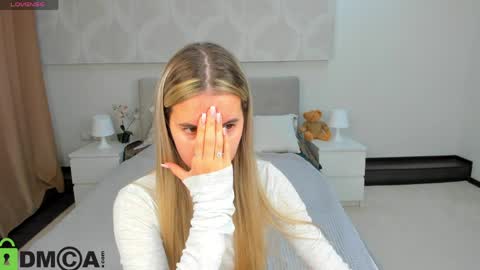 Donna On GMT2 Mon-Fri 3-9 AM online show from April 2, 12:30 am