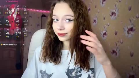 Snapshot of dontoke_ chatting on December 6, 12:12 am Nicole online show from December 6, 12:12 am