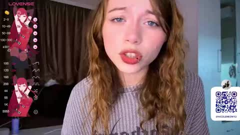 Nicole online show from November 27, 1:57 pm