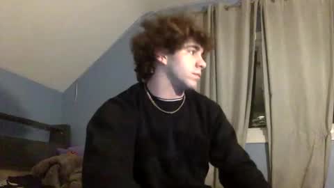 donutking42069 online show from March 12, 3:56 am