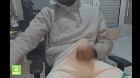 Snapshot of doomdrag3 chatting on February 26, 1:04 am doomdrag3 online show from February 26, 1:04 am