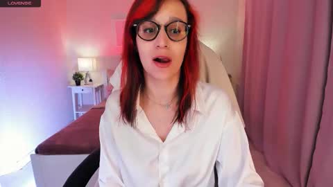 Snapshot of dora_marcelli chatting on September 19, 6:59 am Your Dora Follow me 3 online show from September 19, 6:59 am