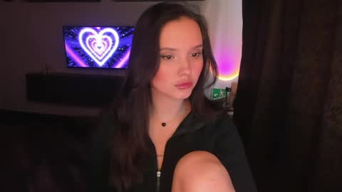 Dora Charmer online show from April 4, 2:14 pm