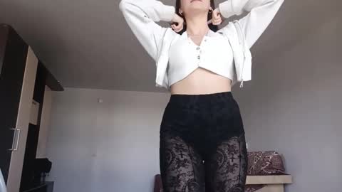 Jacqueline online show from March 7, 4:20 am