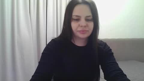 Snapshot of dori_cutie chatting on February 23, 5:43 pm dori_cutie online show from February 23, 5:43 pm
