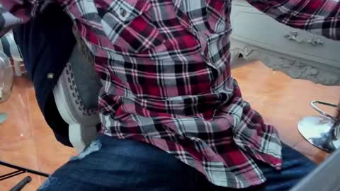 Snapshot of dorian_lev chatting on February 26, 5:39 pm Nicolle online show from February 26, 5:39 pm