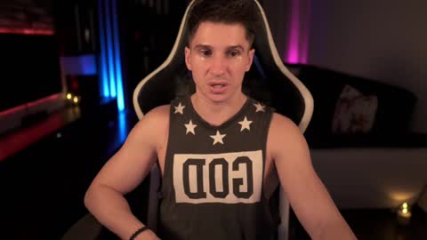 Dorian Reyes online show from January 28, 10:56 pm