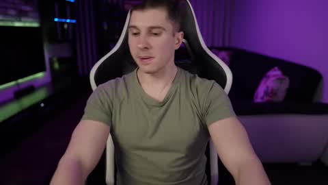 Dorian Reyes online show from February 23, 2:29 am