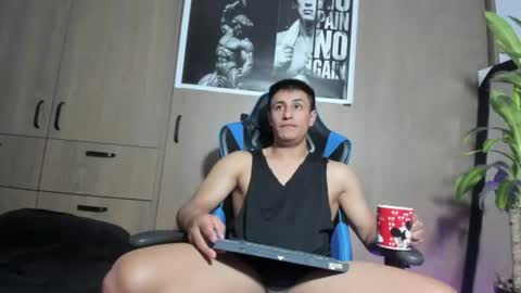dorman_boy online show from July 2, 2:44 am