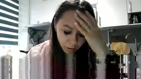 Dorrie Ann online show from November 3, 6:36 am