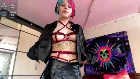 Snapshot of dorthacavan chatting on March 1, 10:28 am Milana online show from March 1, 10:28 am