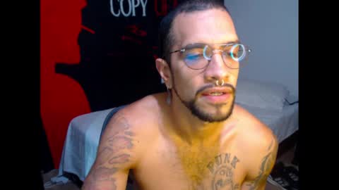 Snapshot of dostoyrodia_34 chatting on March 3, 6:55 pm will online show from March 3, 6:55 pm