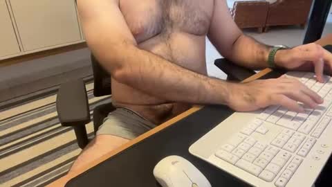 Snapshot of dotado_put chatting on February 25, 11:53 am dotado_put online show from February 25, 11:53 am