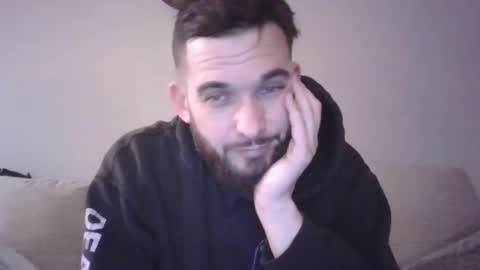 Snapshot of doubl3john chatting on February 10, 1:53 am doubl3john online show from February 10, 1:53 am