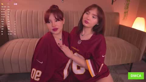 Snapshot of double_magic_ chatting on February 15, 3:20 pm double_magic_ online show from February 15, 3:20 pm