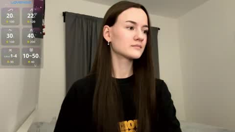 Alice and Mark online show from March 28, 10:42 pm