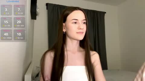 Alice and Mark online show from April 10, 8:13 pm