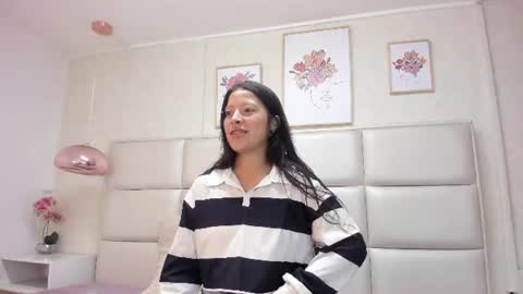 Snapshot of double_temptatiion_ chatting on July 10, 4:20 pm Vall Lufan online show from July 10, 4:20 pm