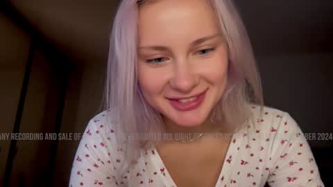 Snapshot of doublecuties chatting on December 9, 2:34 am Lana  Eva  dont forget to give us a thumb up online show from December 9, 2:34 am
