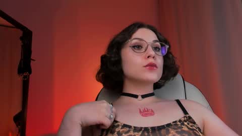 Eva ana Liza online show from February 28, 3:48 am