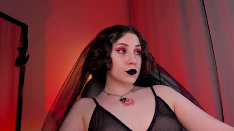 Eva ana Liza online show from March 4, 11:00 pm