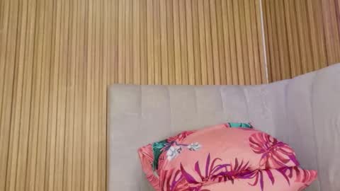 doublepleasure69_ online show from May 14, 2:24 pm
