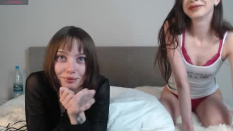 doubletroublerd_054 online show from May 29, 2:15 pm