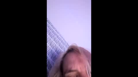 Snapshot of downforwhatever1212 chatting on November 2, 1:08 am downforwhatever1212 online show from November 2, 1:08 am