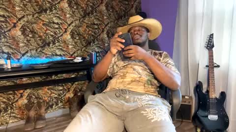 MrPirated online show from January 17, 4:57 pm