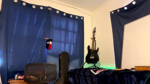 MrPirated online show from January 22, 5:59 pm