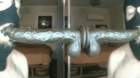 Snapshot of dpthroatorallybi chatting on September 29, 3:00 am dpthroatorallybi online show from September 29, 3:00 am