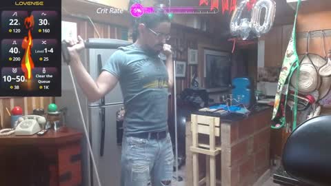 Snapshot of dr_simon84 chatting on January 6, 1:31 am Dr Simon online show from January 6, 1:31 am