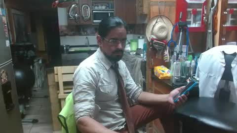 Snapshot of dr_simon84 chatting on February 14, 3:00 am Dr Simon online show from February 14, 3:00 am