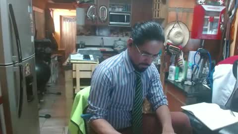 Snapshot of dr_simon84 chatting on February 19, 7:05 pm Dr Simon online show from February 19, 7:05 pm