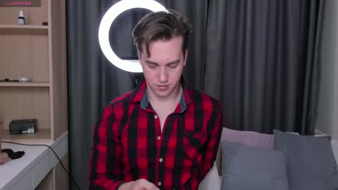 Snapshot of dr_your_dream chatting on January 19, 8:51 pm Mervin  online show from January 19, 8:51 pm