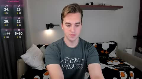 Snapshot of dr_your_dream chatting on October 31, 9:05 pm Mervin  online show from October 31, 9:05 pm