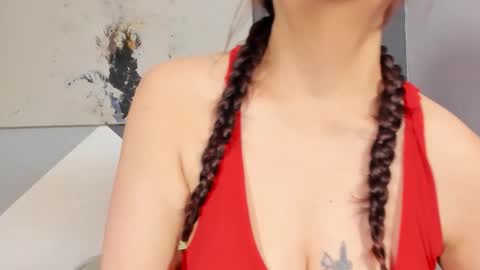 Gabrielle online show from February 26, 4:00 am