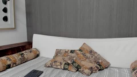 Lissa  Or DRACARYSS your dragon Queen  online show from December 13, 9:57 am