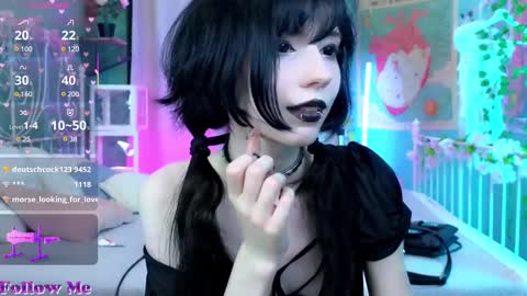 Snapshot of draculaura_ chatting on March 5, 2:57 am Draculaura online show from March 5, 2:57 am