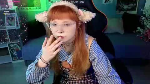 Draculaura online show from August 2, 10:46 am