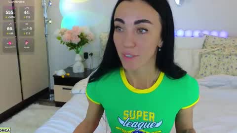 Snapshot of dragoncutey chatting on September 17, 8:27 am Katya online show from September 17, 8:27 am