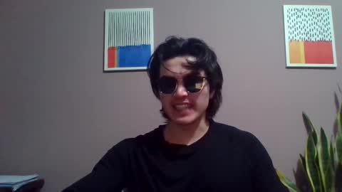drake__wolf online show from October 21, 3:18 am