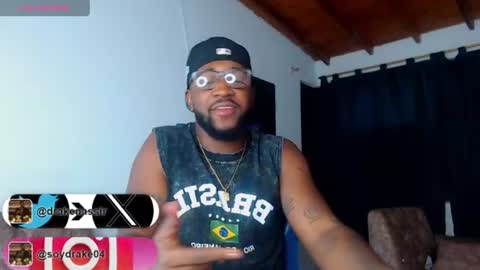 Snapshot of drake_nassir4 chatting on July 11, 7:22 am ---Drake--- online show from July 11, 7:22 am