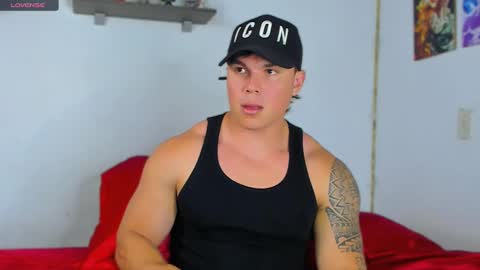 Snapshot of drake_xion1 chatting on February 9, 10:00 pm drake_xion1 online show from February 9, 10:00 pm