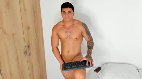 Drake Smith online show from December 17, 2:34 pm