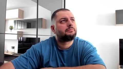 Snapshot of draven_a chatting on January 11, 9:15 am Draven A online show from January 11, 9:15 am